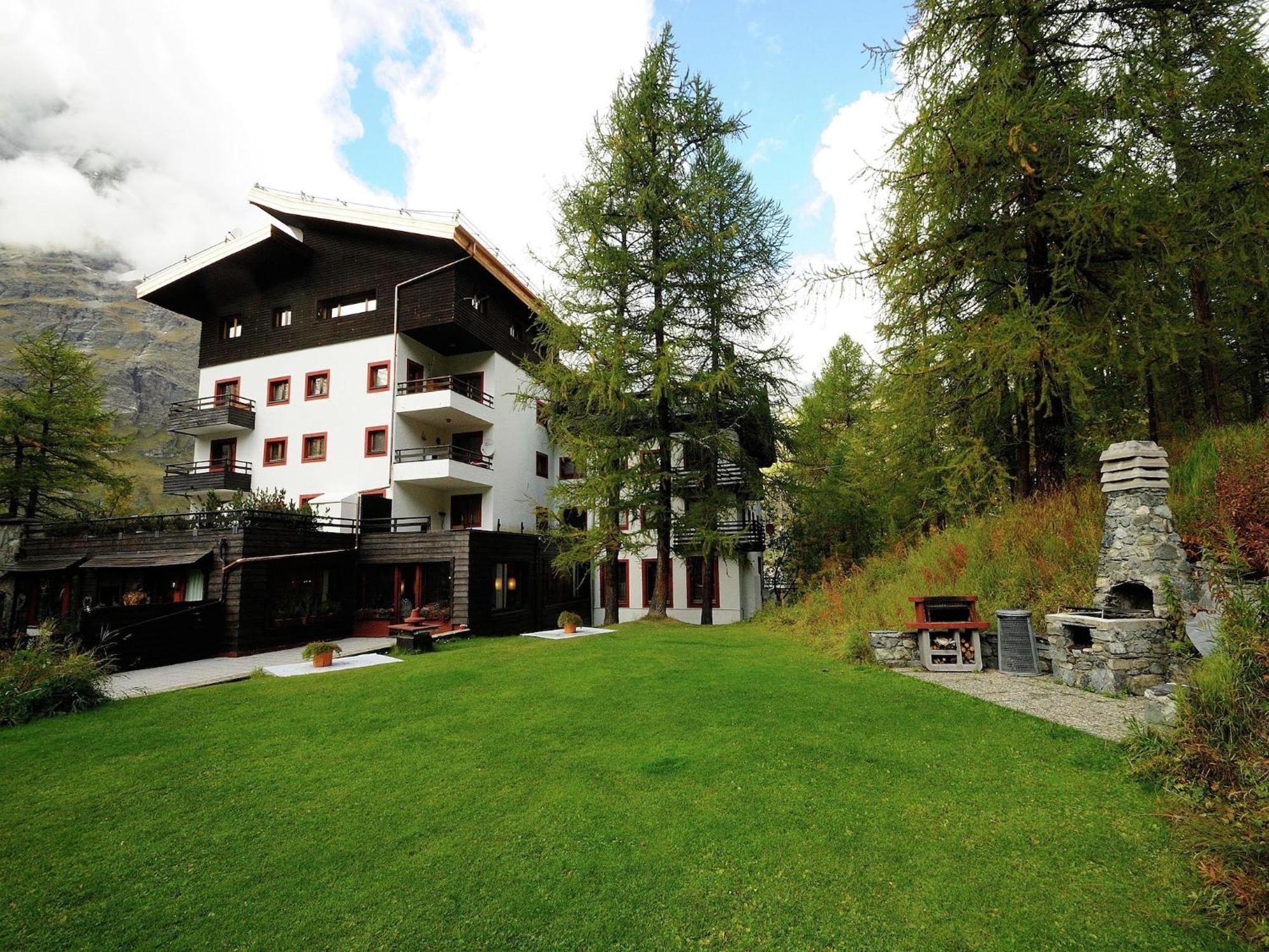 Contemporary Apartment In Breuil Cervinia Near Ski Area Екстер'єр фото