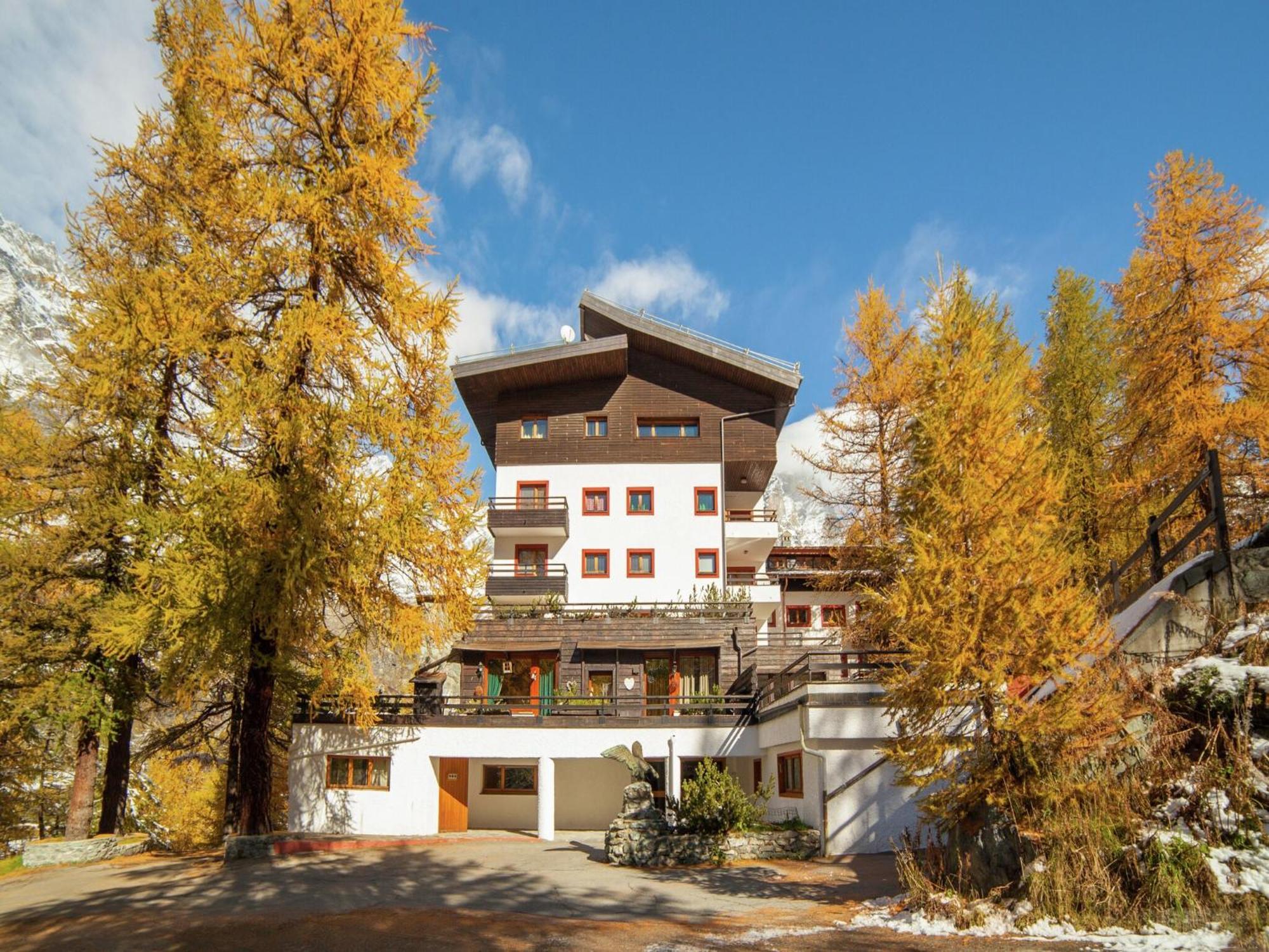Contemporary Apartment In Breuil Cervinia Near Ski Area Екстер'єр фото